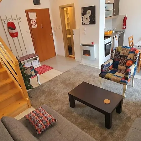 Anikaapartmani, شقة