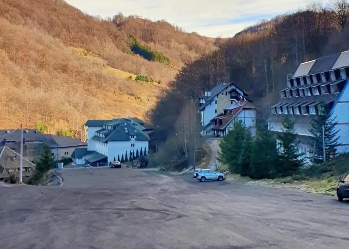 Apartmán Anikaapartmani, Brzeće