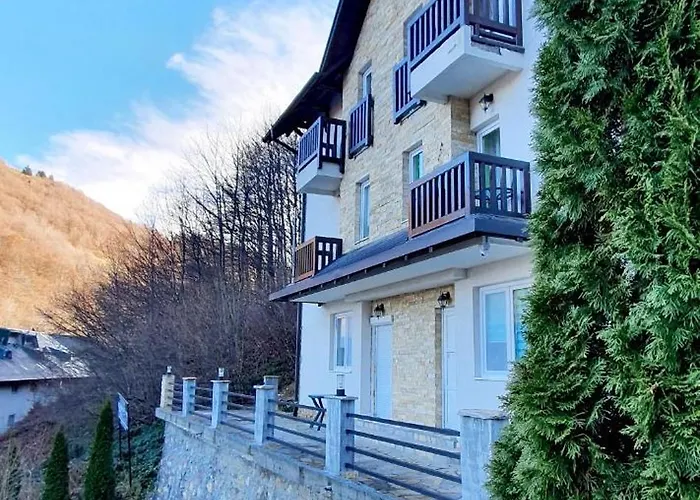 Apartmán Anikaapartmani, *