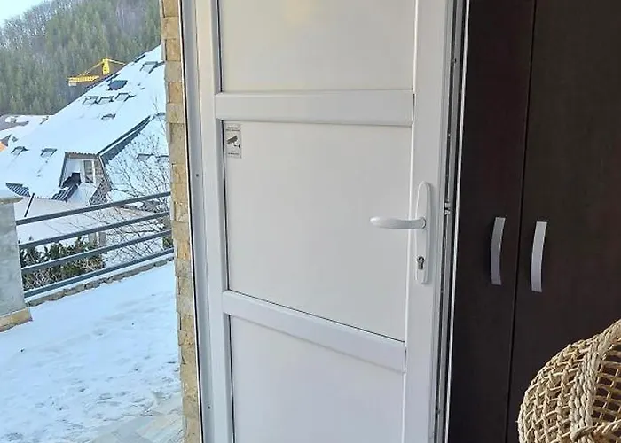 Apartmán Anikaapartmani, Brzeće